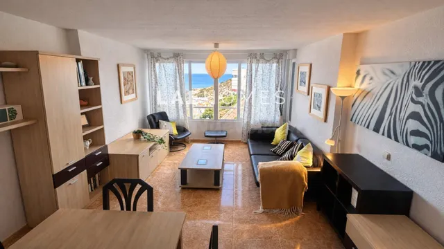 Piso en venta con vistas al mar