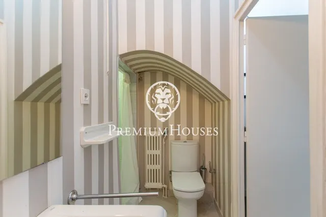 Casa en venta con piscina en Sant Andreu de Llavaneres — 42