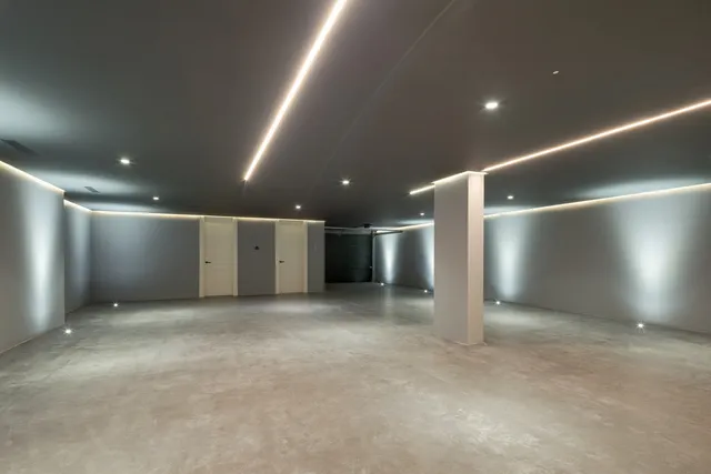 Chalet 6 habitaciones 1000m² en venta - Marbella — 35