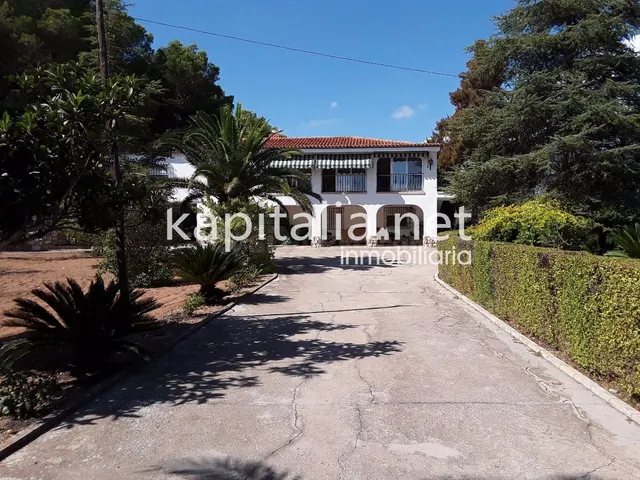 Gran Chalet en venta zona el Pilar en Ontinyent — 2