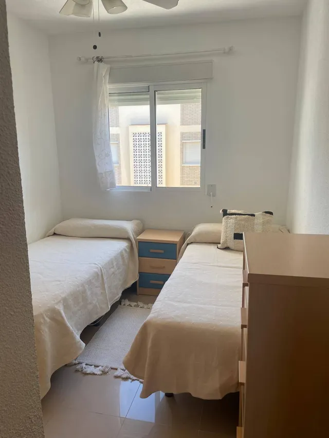 Piso reformado de 3 dormitorios con piscina, cerca de la playa – Santiago de la Ribera. — 23