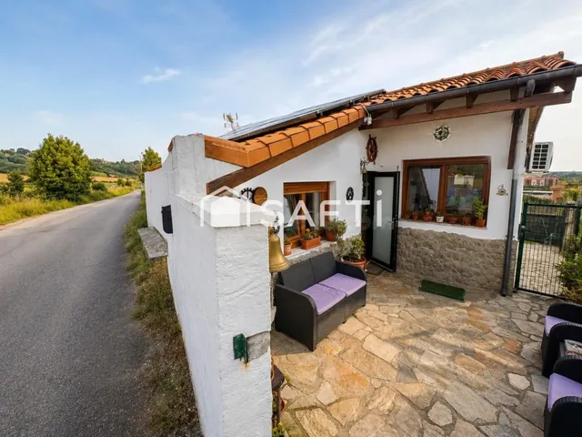Casa única rodeada de calma, luz y vistas