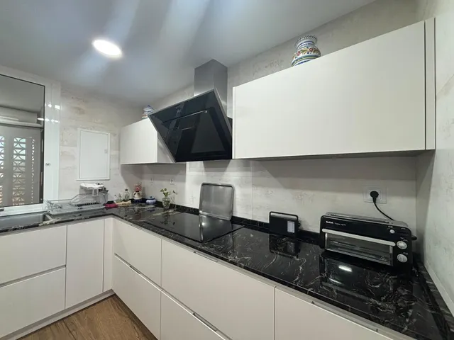 Piso 4 habitaciones 256m² en alquiler - Reconquista — 21