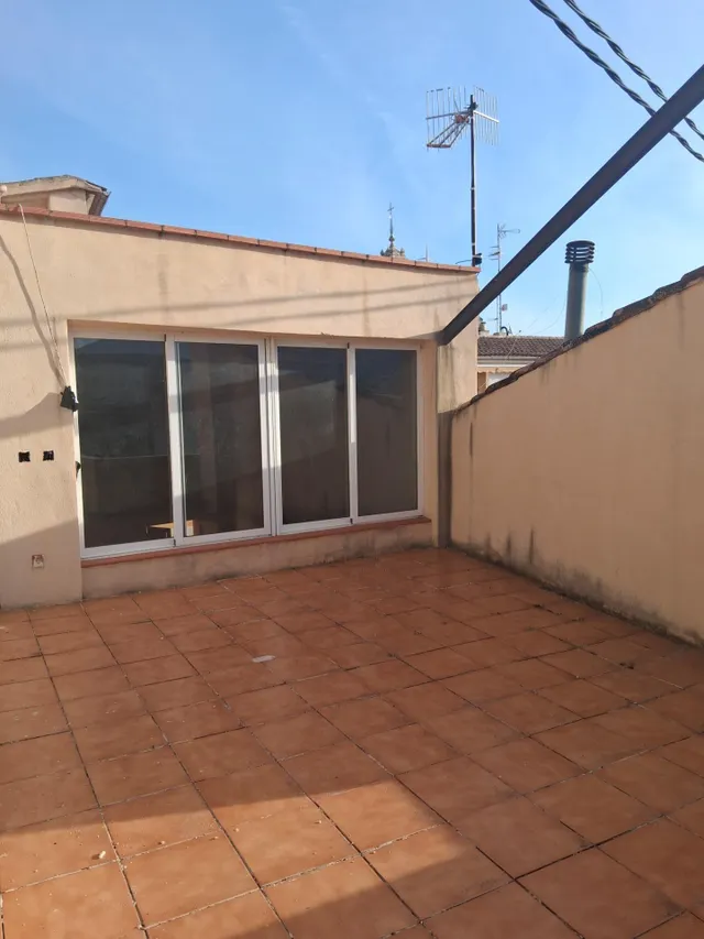 Oportunidad única en el casco histórico de Cocentaina: Casa de pueblo de 206 m2 semi-reformada con terraza y vistas — 8