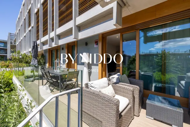 Exclusiva vivienda con dos espacios independientes, jardín privado y piscina en Can Mates — 12