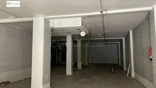 Amplio Local Comercial en Venta en El Ejido, León - Oportuni - foto 4