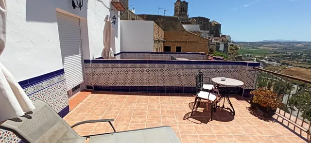 PRECIOSO HOTEL, TOTALMENTE REFORMADO EN ARCOS DE LA FRONTERA — 37