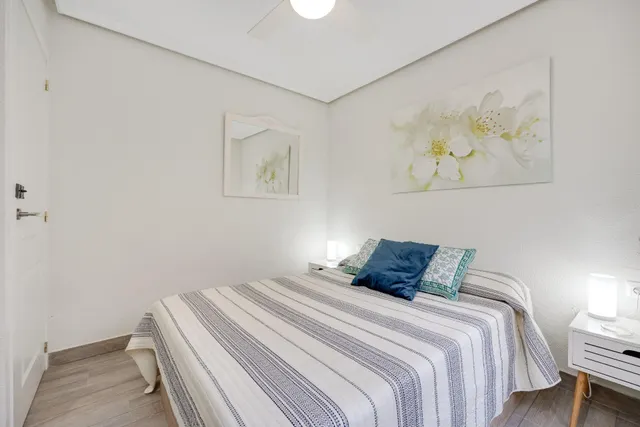 Elegante Propiedad Doble con Vistas al Campo y Acabados de Lujo — 46