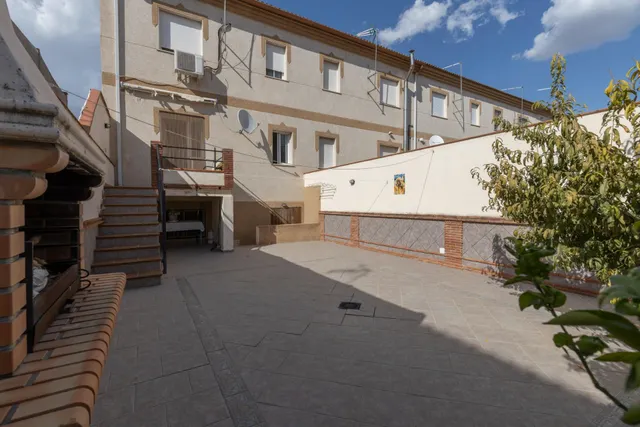 Adosado en Cijuela con buen acceso — 18