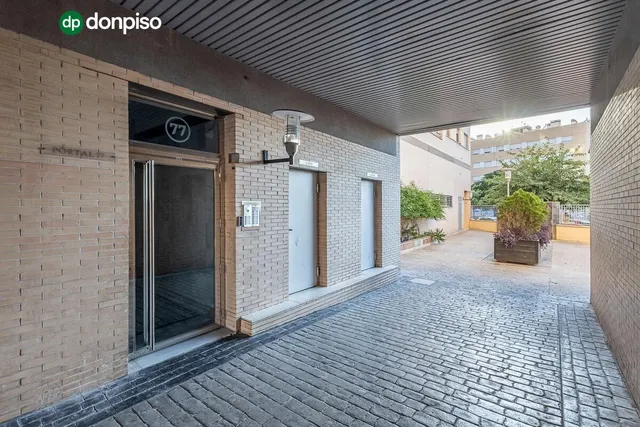Ático dúplex en Campus de la Salud — 24