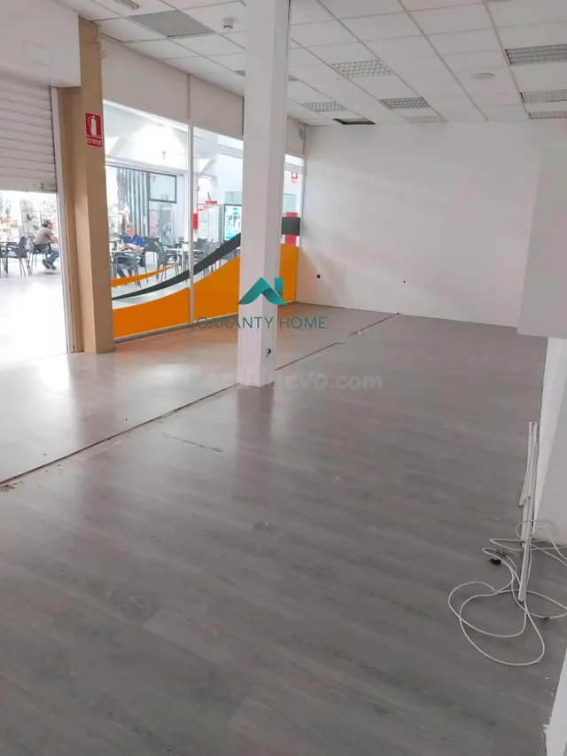 VENTA O ALQUILER DE LOCAL en centro comercial - foto 3
