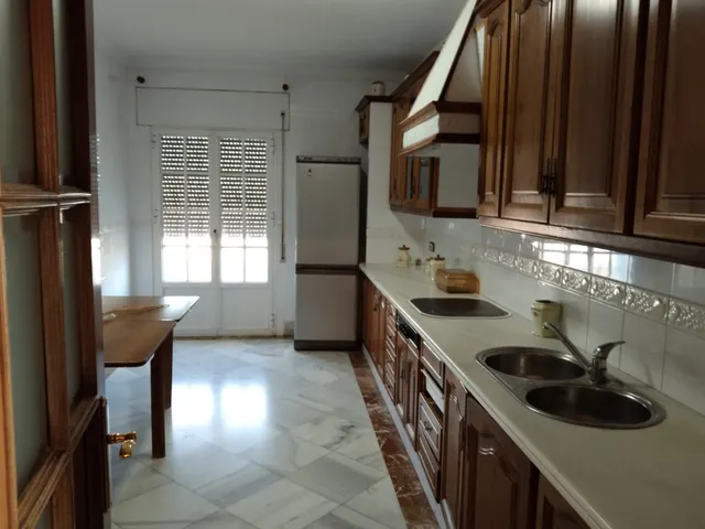 SE VENDE CHALET EN ZONA NORTE — 9