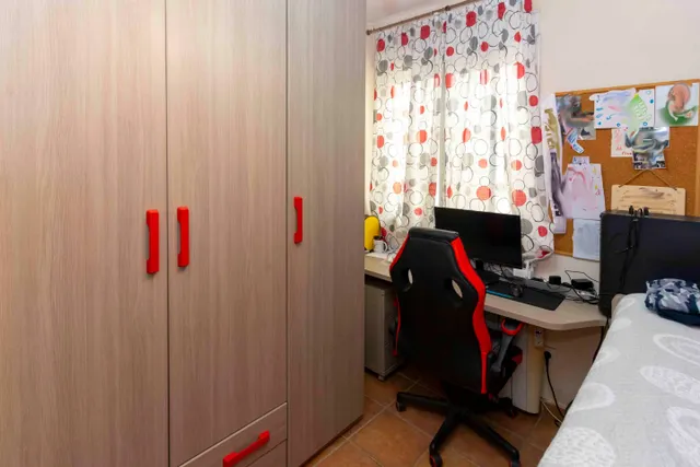 Amplia Casa en Badajoz - Ideal para Familias (Bda San Miguel) — 16