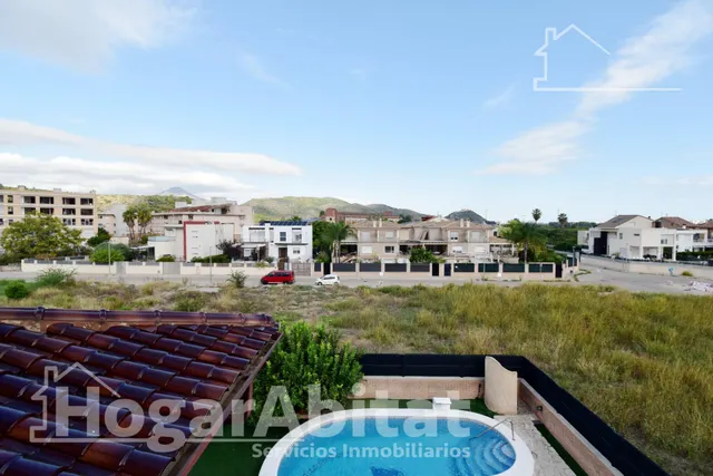 ESPECTACULAR CHALET CON PISCINA, GARAJE, TERRAZA Y ASCENSOR — 42