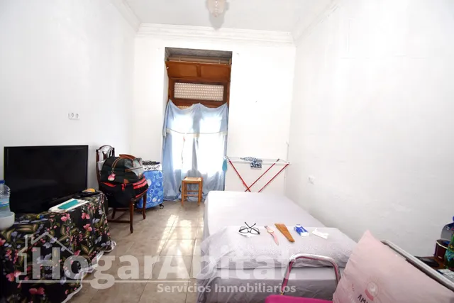 MAGNÍFICA CASA LUMINOSA CON DOS BALCONES Y GRAN TERRAZA — 34