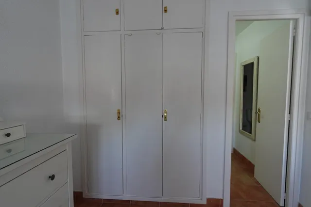 APARTAMENTO EN EL CENTRO. SOLO DURANTE EL CURSO ESCOLAR HASTA EL 30-06-2027 — 12