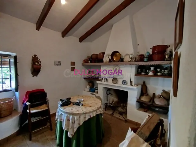 ESTUPENDA CASA CON TERRENO EN CANILLAS DEL ACEITUNO - foto 5