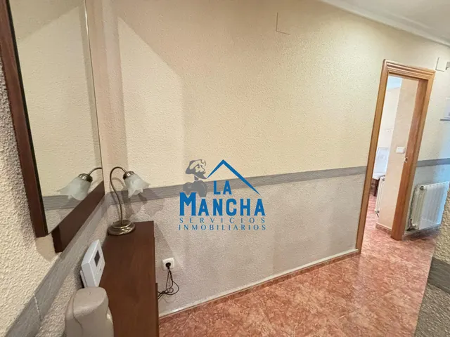 *146.000€* inmobiliaria la mancha vende piso en zona circunvalación-carrefour de Albacete — 38