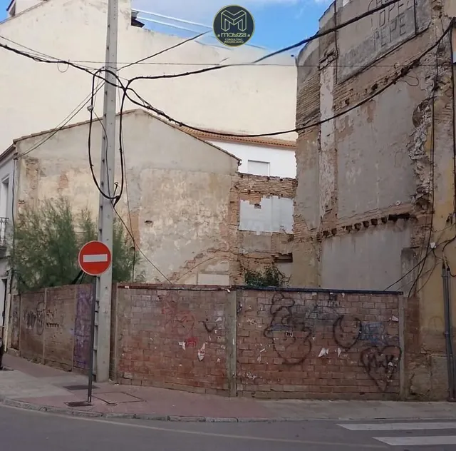 SOLAR EN LINARES