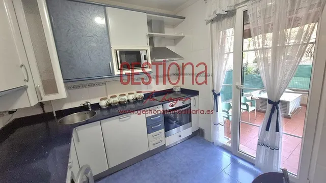 AMPLIO BAJO DE 3 habitaciones, CON TERRAZA JARDÍN A ESCASOS METROS DE LA PLAYA. ORIÑON — 21