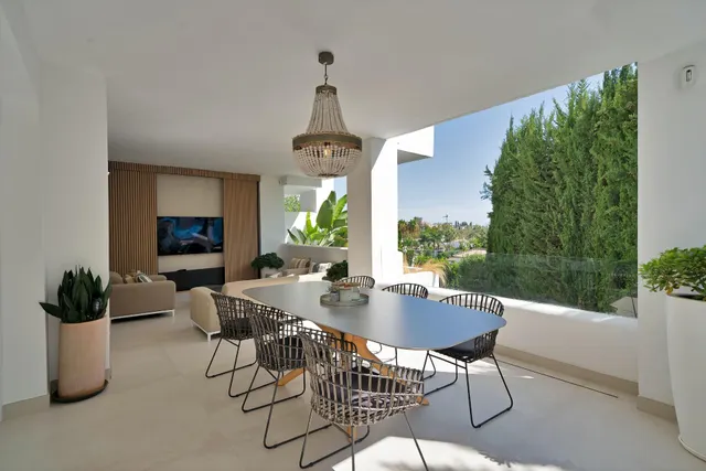 Apartamento completamente renovado en Las Tortugas de Aloha, Nueva Andalucía — 13