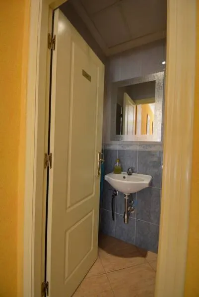 ¡¡PRECIO REBAJADO!! Local en planta baja de 87,50 m2. en Orihuela. Zona de Reyes Católicos. — 15