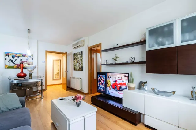 Moderna planta baja en el centro de Sabadell, con parking y trastero incluidos — 14