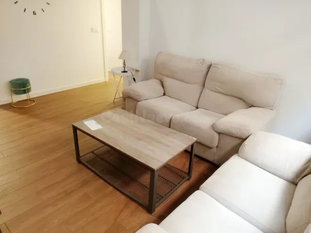 Planta baja 2 habitaciones en alquiler - Centro — 3