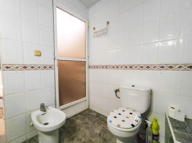 ¡Oportunidad Única en el Centro de Águilas por solo €140,000! — 12