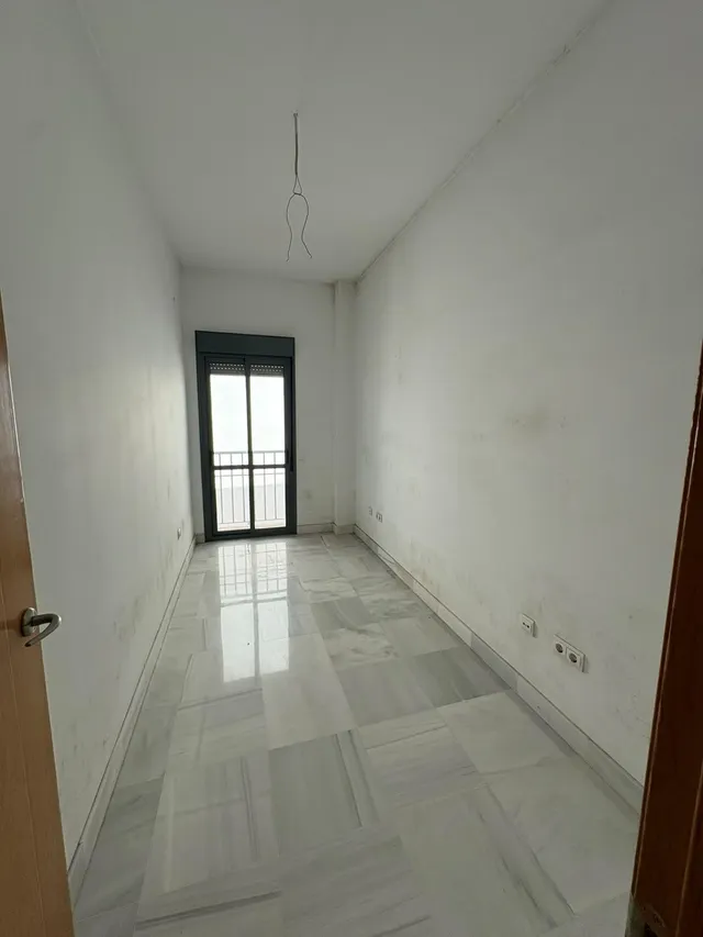 Dúplex en zona de Los Salesianos con 4 habitaciones a estrenar — 13