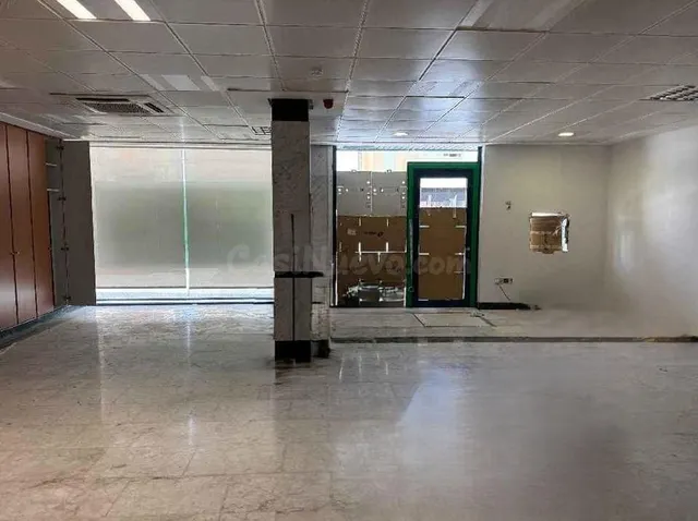 Venta de Local Comercial en Campanillas, Málaga - foto 2