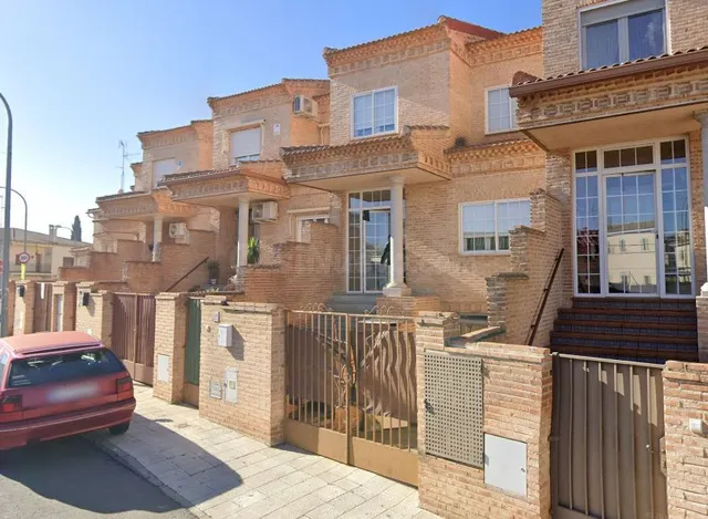 Casa 6 habitaciones 211m² en venta - Castilla la mancha — 2