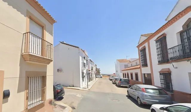 Venta casa en Burguillos (Sevilla) — 3