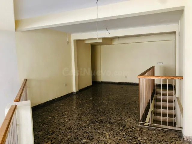 LOCAL COMERCIAL ALQUILER O VENTA EN OBISPO SIURI — 4