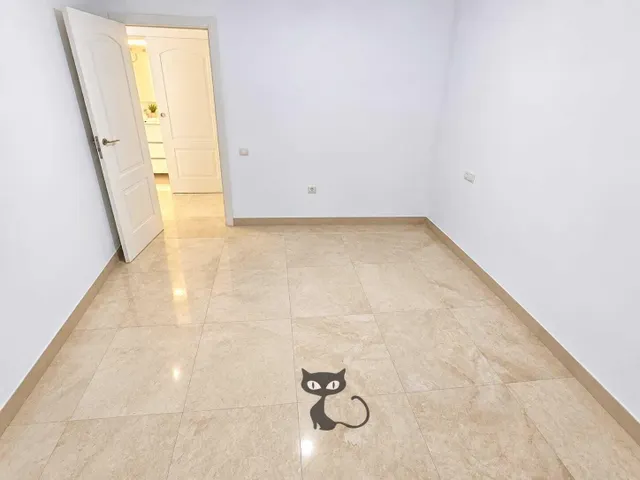 Oportunidad en Alfafar ¡Piso Reformado con Terraza! — 24