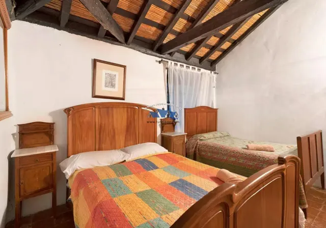 Casa histórica en venta — 37