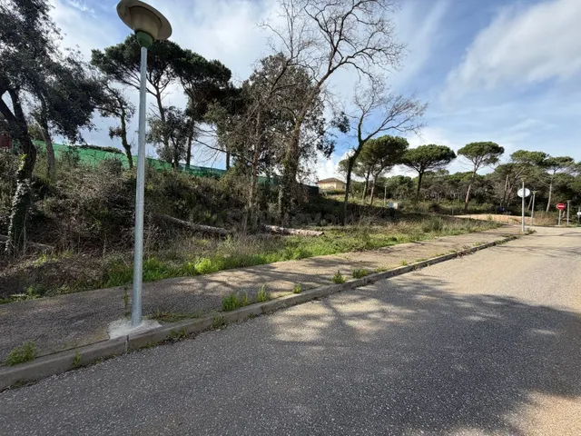 Terreno urbanizable 243m² en venta - La goba - foto 4