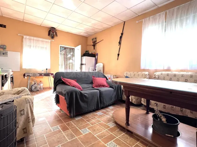 FINCA RUSTICA CON CASA EN MENGABRIL - foto 2
