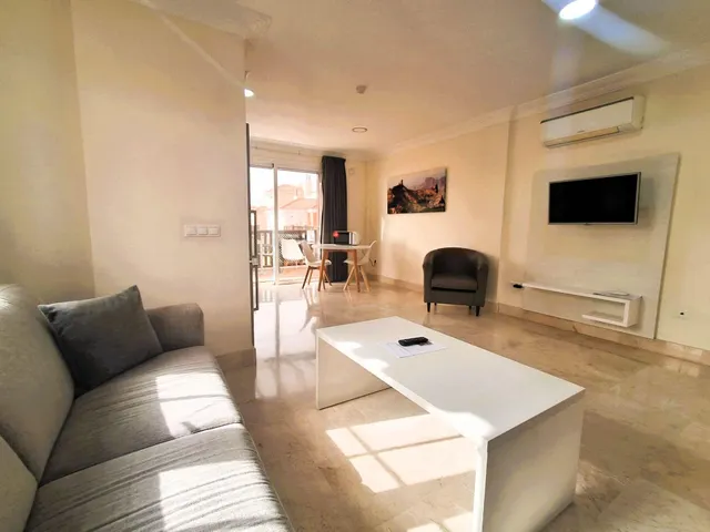 OPORTUNIDAD DE INVERSIÓN Paquete de 7 apartamentos en venta en Arguineguín, Mogán. — 7