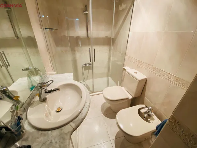 Piso en alquiler junto al Ayuntamiento — 16