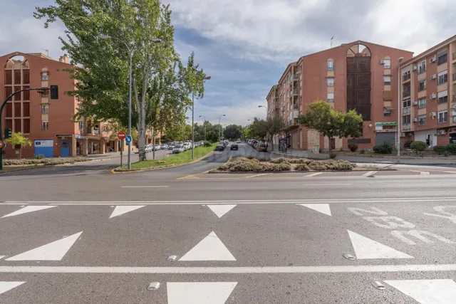 PISO DE 3 DORMITORIOS 2 BAÑOS CON PISCINA, GARAJE Y TERRAZA CON VISTAS DESPEJADAS EN PARQUE NUEVA GRANADA — 2