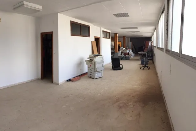 EDIFICIO DE OFICINAS SAN JUAN DEL PUERTO — 11
