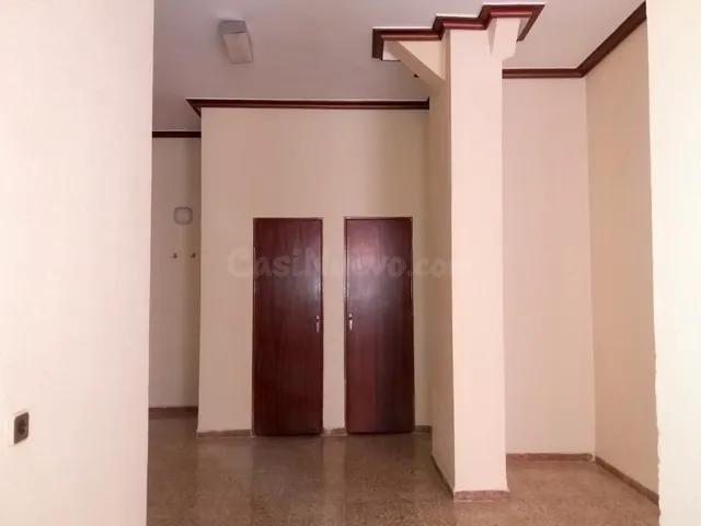 Local comercial 60m² en venta - López de Gomara - foto 5