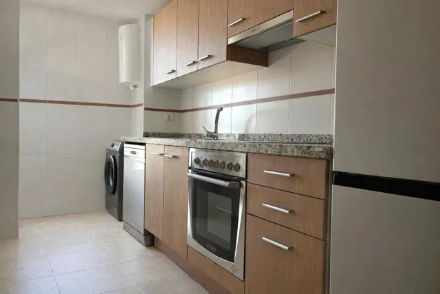 ¡PLANTA BAJA CON GRAN TERRAZA EN VENTA EN NULES! - foto 4