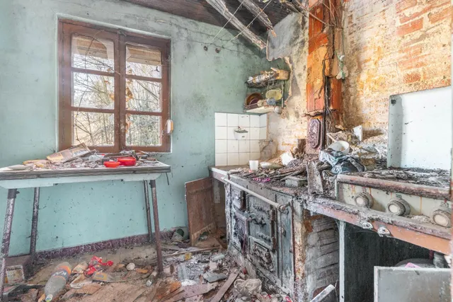 Oportunidad real: casa con parcela para rehabilitar en Tineo — 16