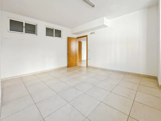 OFICINAS EN ALQUILER CON ENTRADA INDEPENDIENTE - foto 4