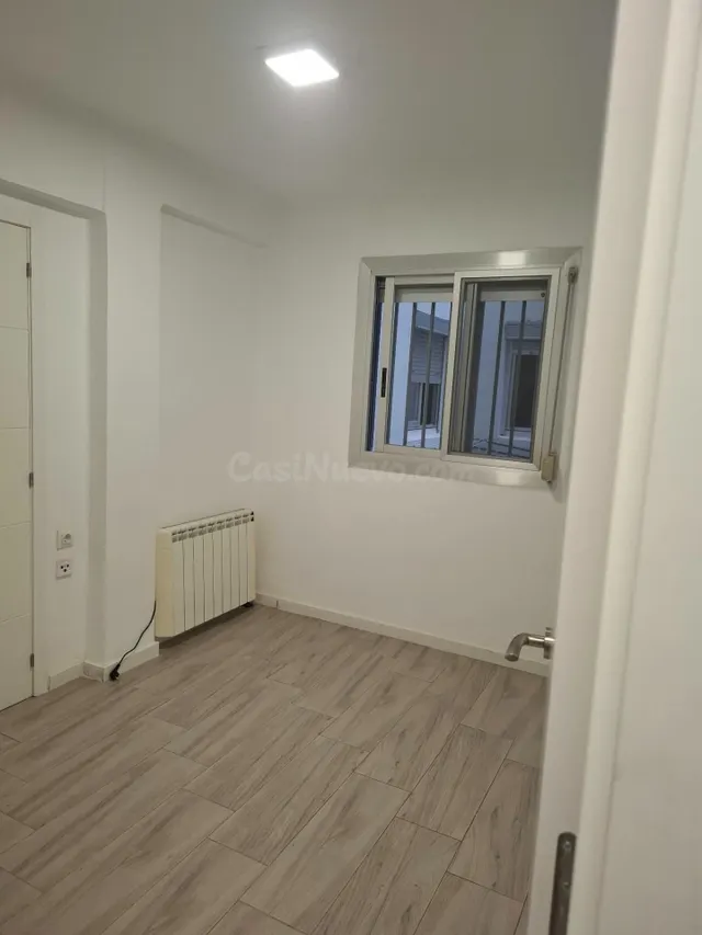 Piso 3 habitaciones 75m² en alquiler - Malilla — 2