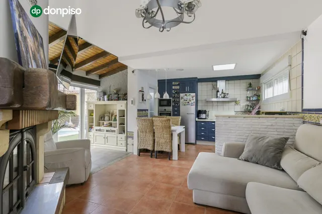 Espectacular casa con piscina a 15 minutos de la playa — 7