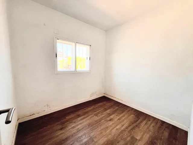 CHALET RUSTICO + APARTAMENTO DE INVITADOS, GARAJE, BUEN ACCESO, AIRE ACONDICIONADO — 16