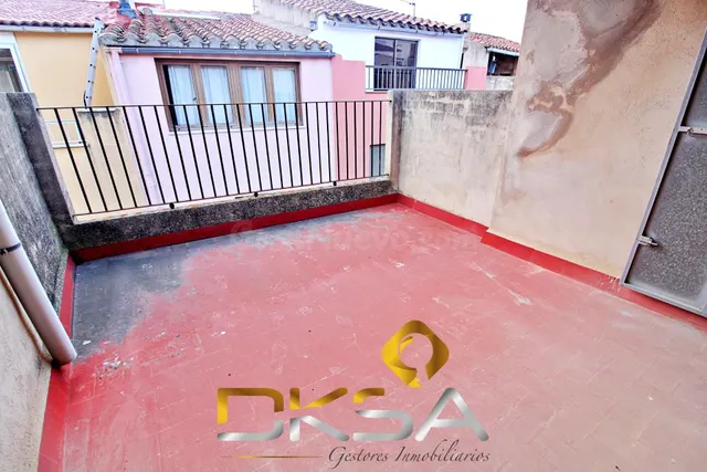Casa económica para reformar en Cabanes pueblo - foto 2